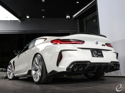 2022 BMW M8 thumbnail 99