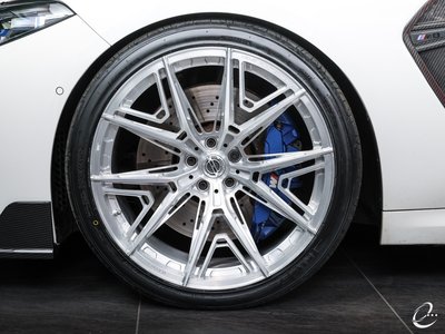 2022 BMW M8 thumbnail 84