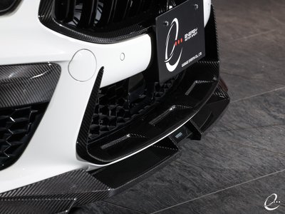 2022 BMW M8 thumbnail 34