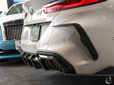 2022 BMW M8 thumbnail 122
