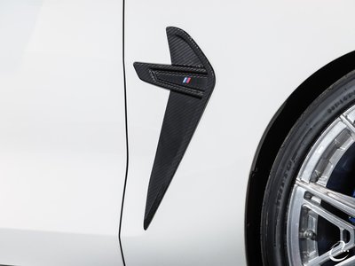 2022 BMW M8 thumbnail 41
