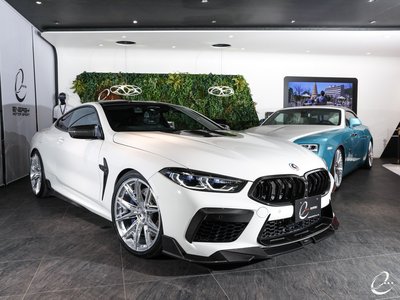2022 BMW M8 thumbnail 51