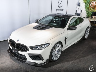 2022 BMW M8 thumbnail 76