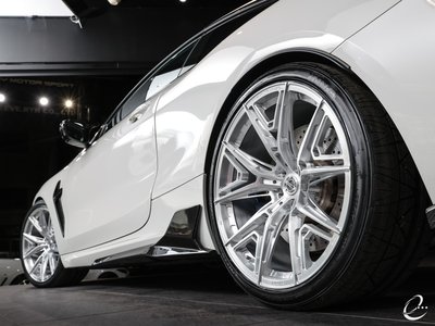 2022 BMW M8 thumbnail 92