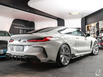 2022 BMW M8 thumbnail 120