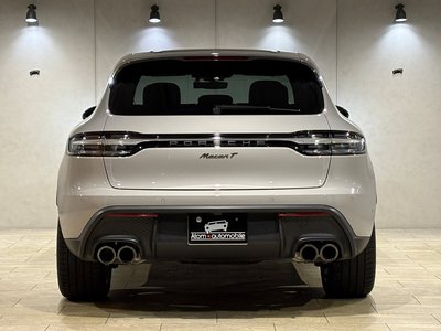 2025 Porsche MACAN photo 14