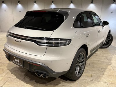 2025 Porsche MACAN photo 15