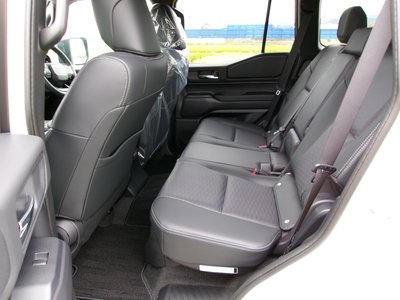 2025 Toyota LAND CRUISER 250 — фото 11