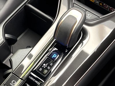 2024 Toyota CROWN SPORT thumbnail 40