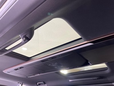 2024 Toyota ALPHARD 照片 3