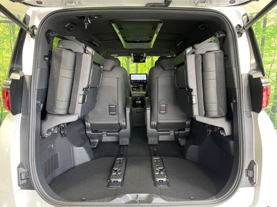 2024 Toyota ALPHARD 照片 11