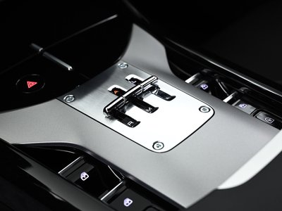 2024 Ferrari PUROSANGUE — миниатюра 25