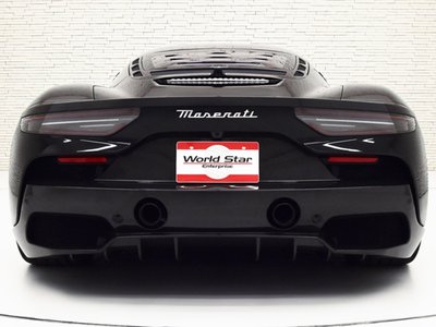 2022 Maserati MC20 — фото 4