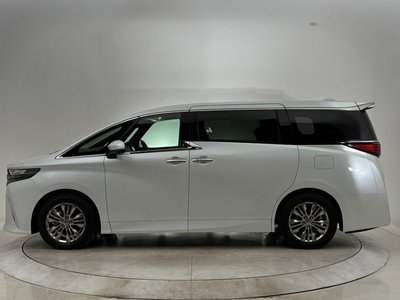 صورة 51 لـ 2026 Toyota ALPHARD