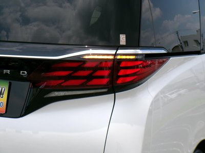 صورة 27 لـ 2024 Toyota ALPHARD