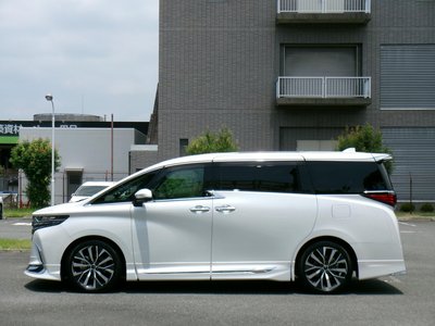 صورة 8 لـ 2024 Toyota ALPHARD
