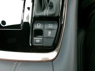 صورة 48 لـ 2024 Toyota ALPHARD