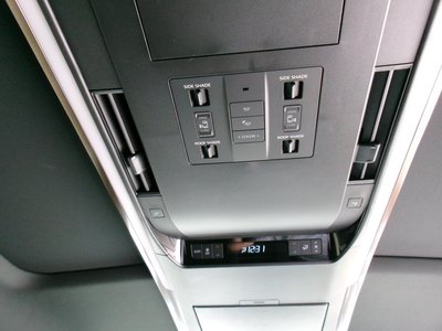 صورة 38 لـ 2024 Toyota ALPHARD