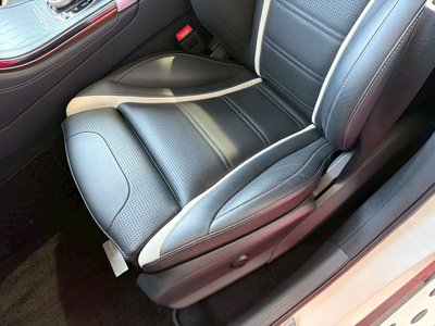 صورة 39 لـ 2018 Mercedes-BENZ GLC AMG