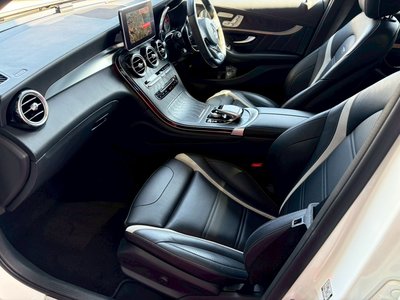 صورة 35 لـ 2018 Mercedes-BENZ GLC AMG