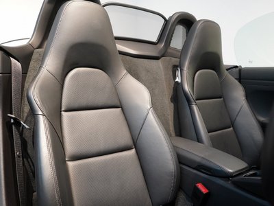 2018 Porsche 718 缩略图 59