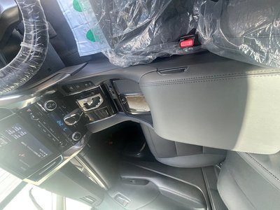 صورة 117 لـ 2023 Toyota ALPHARD