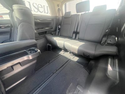 صورة 123 لـ 2023 Toyota ALPHARD