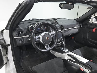 2011 Porsche BOXSTER photo 10