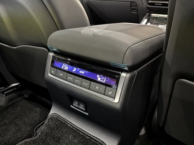 2025 Lexus GX — фото 52