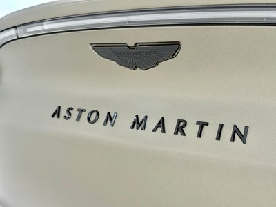 2022 Aston Martin DBX 缩略图 23