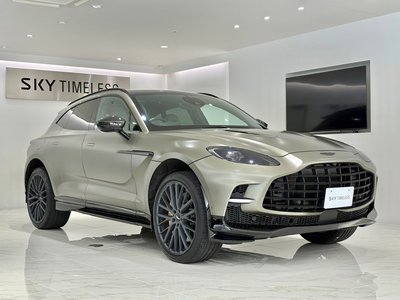 2022 Aston Martin DBX — фото 1