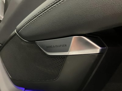2023 AUDI E-TRON GT QUATTRO thumbnail 27