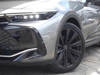 صورة 3 لـ 2025 Toyota CROWN CROSSOVER