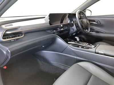 صورة 10 لـ 2025 Toyota CROWN ESTATE
