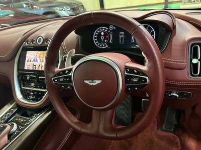 صورة مصغرة 17 لـ 2021 Aston Martin DBX