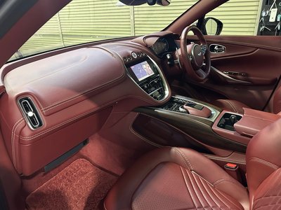 صورة مصغرة 40 لـ 2021 Aston Martin DBX
