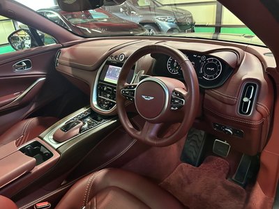 صورة مصغرة 39 لـ 2021 Aston Martin DBX