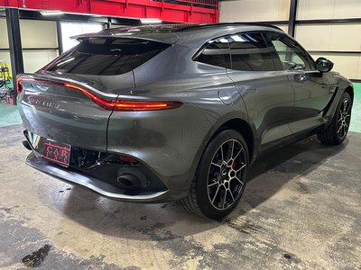 صورة مصغرة 25 لـ 2021 Aston Martin DBX