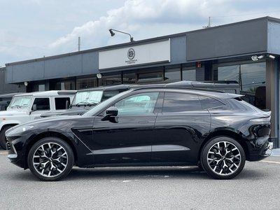 2021 Aston Martin DBX 照片 7