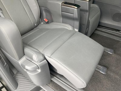 صورة 64 لـ 2024 Toyota ALPHARD