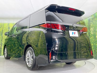 صورة 40 لـ 2024 Toyota ALPHARD