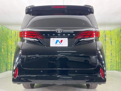 صورة 16 لـ 2024 Toyota ALPHARD