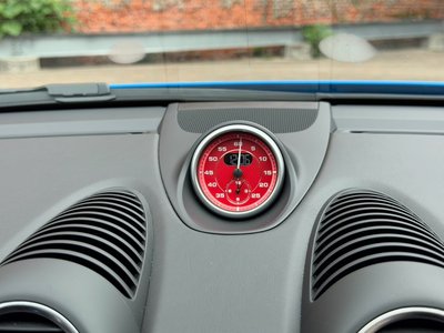 2023 Porsche 718 SPYDER thumbnail 41
