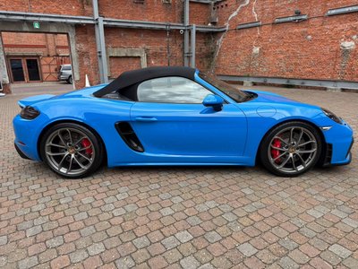 2023 Porsche 718 SPYDER thumbnail 21