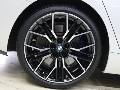 2025 BMW 8 SERIES GRAN COUPE photo 3