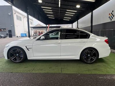 2016 BMW M3 SEDAN thumbnail 17