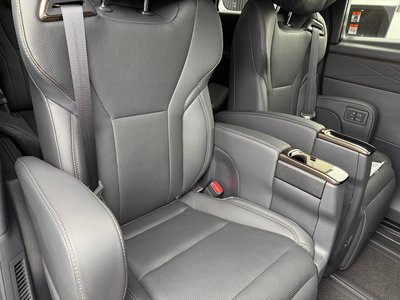 2026 Toyota ALPHARD — фото 23
