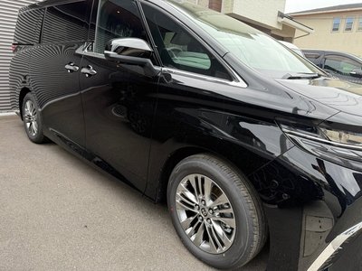 2026 Toyota ALPHARD — фото 11