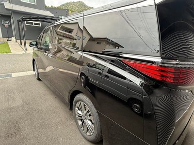 2026 Toyota ALPHARD — фото 7