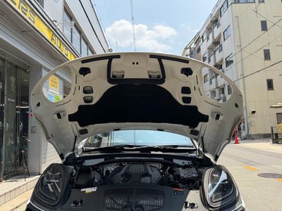 2023 Porsche MACAN thumbnail 36